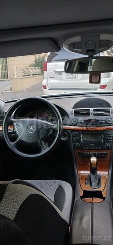 Mercedes E 270 2002, 235,170 km - 2.7 l - Masallı