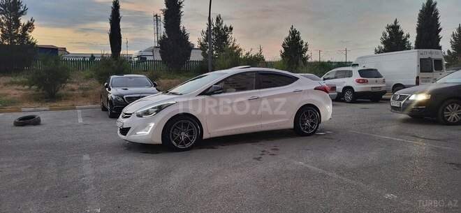 Hyundai Avante-4