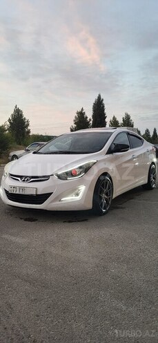 Hyundai Avante-1