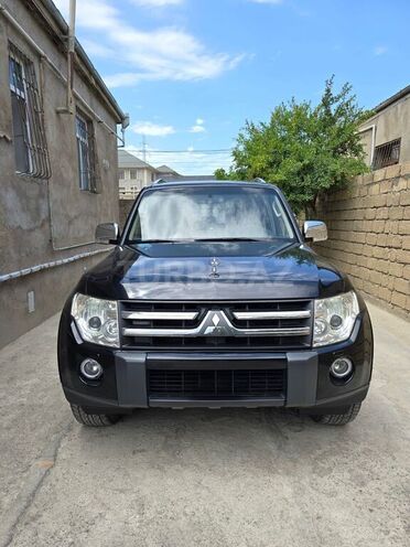 Mitsubishi Pajero 2007, 217,000 km - 3.0 l - Bakı