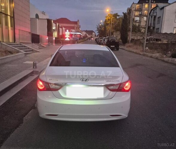 Hyundai Sonata 2010, 300,700 km - 2.0 l - Bakı