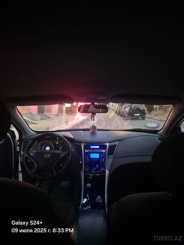 Hyundai Sonata 2010, 300,700 km - 2.0 l - Bakı