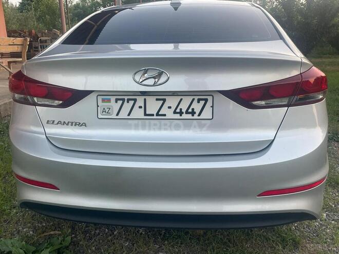 Hyundai Elantra 2017, 123,000 km - 2.0 л - Quba