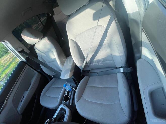 Hyundai Elantra 2017, 123,000 km - 2.0 л - Quba