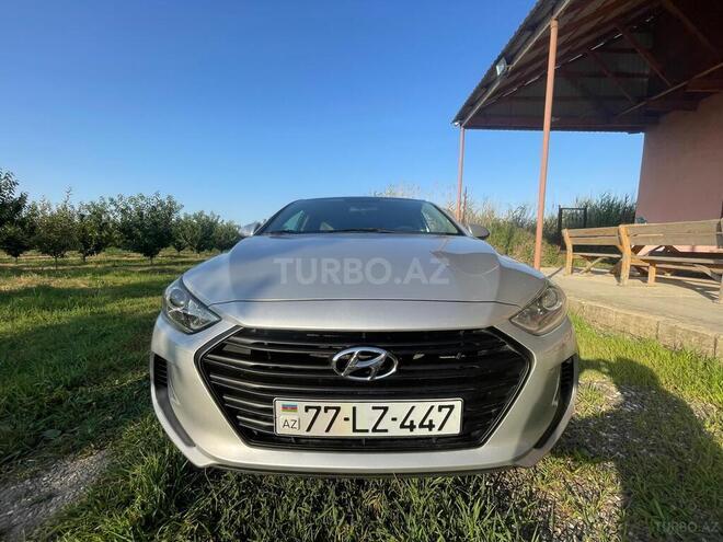 Hyundai Elantra 2017, 123,000 km - 2.0 л - Quba