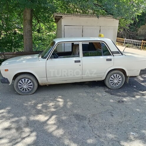 LADA (VAZ) 2107 1988, 80,000 km - 1.6 l - Yardımlı