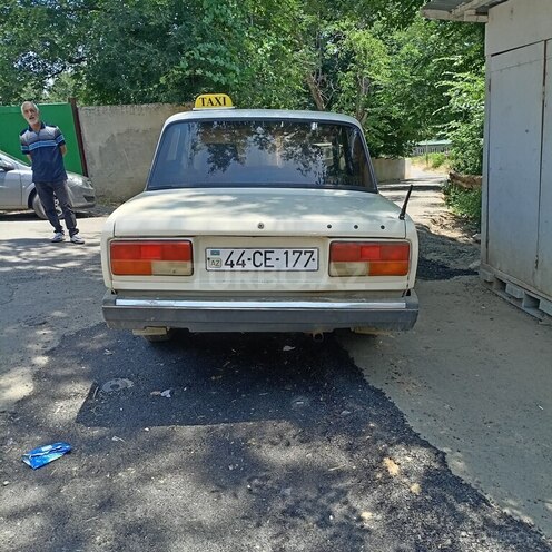LADA (VAZ) 2107 1988, 80,000 km - 1.6 l - Yardımlı