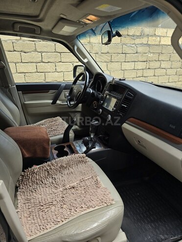 Mitsubishi Pajero 2007, 217,000 km - 3.0 l - Bakı