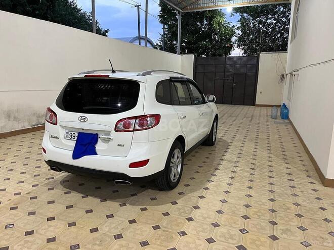 Hyundai Santa Fe 2011, 242,060 km - 2.0 л - Tovuz
