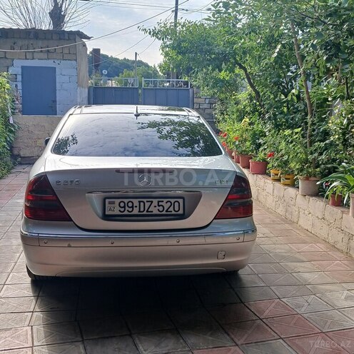 Mercedes E 270 2002, 235,170 km - 2.7 l - Masallı