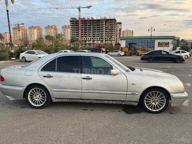 Mercedes E 240 1998, 364,467 km - 2.4 l - Sumqayıt