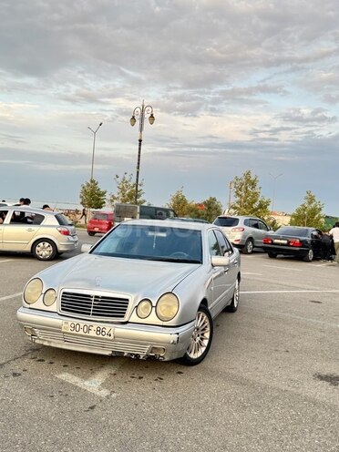 Mercedes E 240 1998, 364,467 km - 2.4 l - Sumqayıt