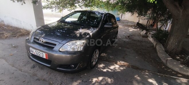 Toyota Corolla 2006, 255,000 km - 1.4 l - Quba