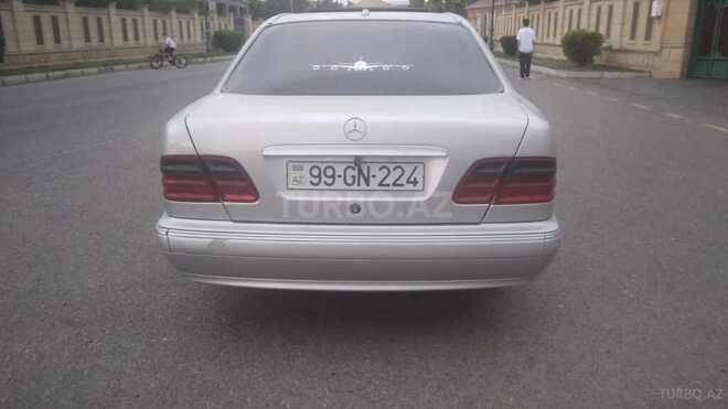 Mercedes E 320 2000, 460,000 km - 3.2 l - Ağdam