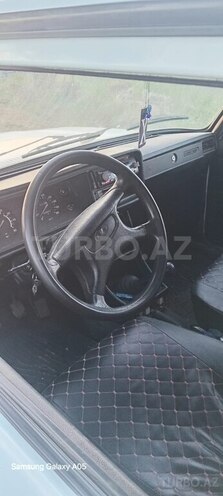 LADA (VAZ) 2107 2003, 42,000 km - 1.6 l - Liman