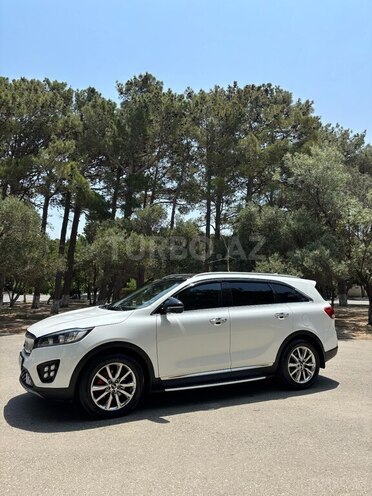 Kia Sorento-2
