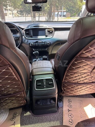 Kia Sorento-5