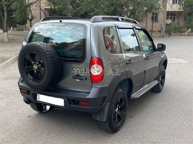 Chevrolet Niva 2020, 31,700 km - 1.7 l - Bakı