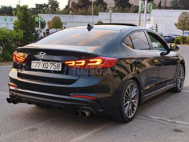 Hyundai Elantra 2017, 112,000 km - 1.6 л - Bakı