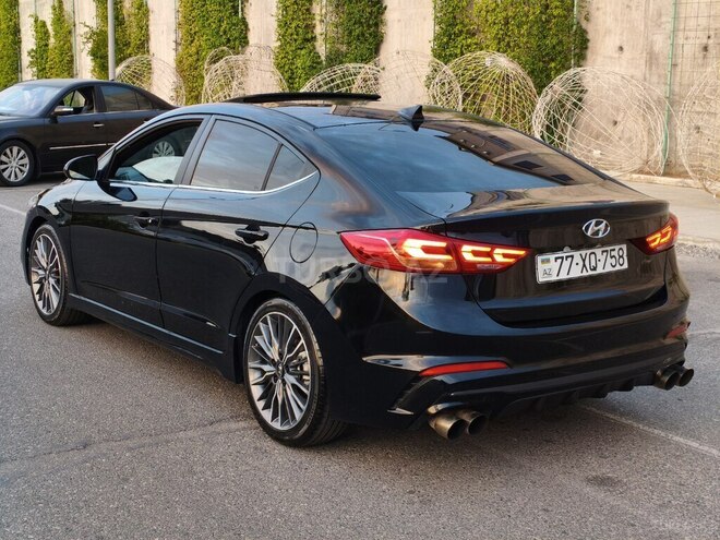 Hyundai Elantra 2017, 112,000 km - 1.6 л - Bakı