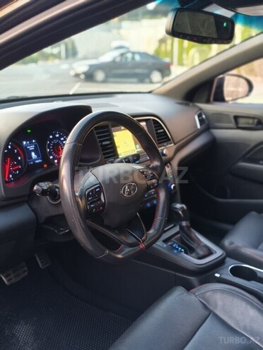 Hyundai Elantra 2017, 112,000 km - 1.6 л - Bakı