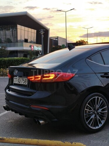 Hyundai Elantra 2017, 112,000 km - 1.6 л - Bakı