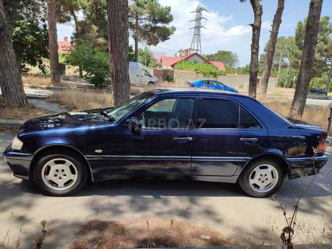 Mercedes C 240 1999, 197,000 km - 2.4 l - Bakı