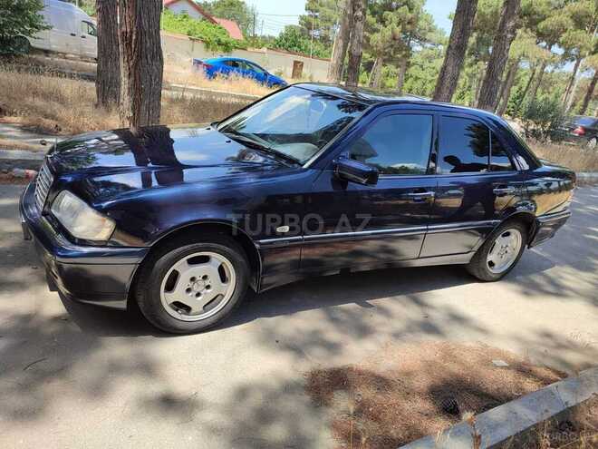 Mercedes C 240 1999, 197,000 km - 2.4 l - Bakı