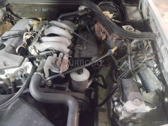 Mercedes E 220 d 1990, 450,000 km - 2.2 l - Cəlilabad