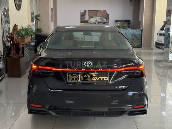 Toyota Avalon-11