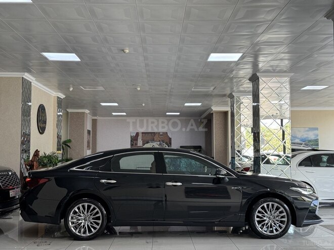Toyota Avalon-5