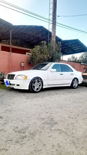 Mercedes C 230 1998, 2,300 km - 2.3 l - Cəlilabad