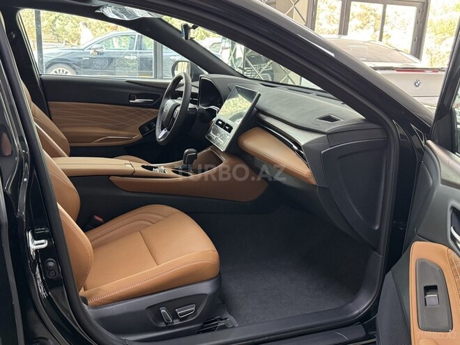 Toyota Avalon-17