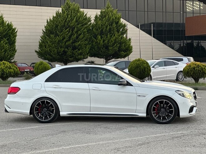 Mercedes E 200 2013, 250,000 km - 2.0 l - Xaçmaz