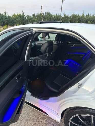 Mercedes E 200 2013, 250,000 km - 2.0 l - Xaçmaz