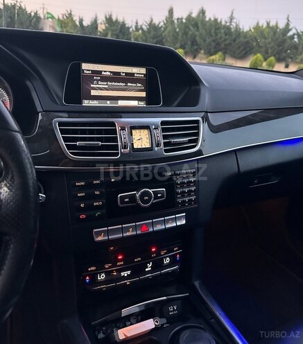 Mercedes E 200 2013, 250,000 km - 2.0 l - Xaçmaz