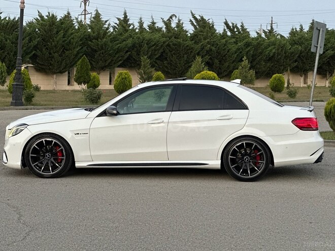 Mercedes E 200 2013, 250,000 km - 2.0 l - Xaçmaz
