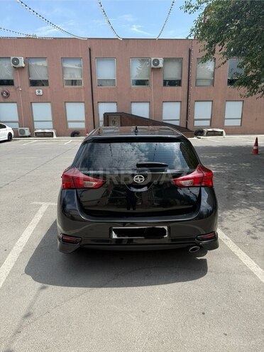 Toyota Corolla iM-4