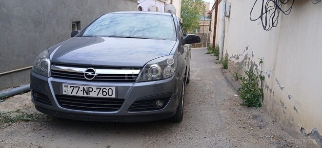Opel Astra 2006, 239,000 km - 1.3 l - Culfa