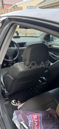 Opel Astra 2006, 239,000 km - 1.3 l - Culfa