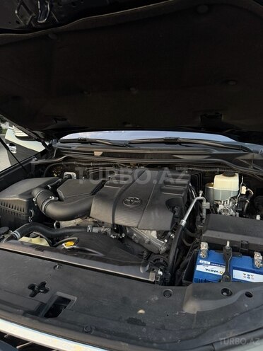 Toyota Land Cruiser 2012, 293,000 km - 4.0 л - Bakı