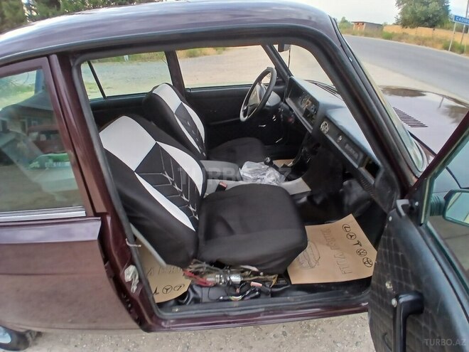 LADA (VAZ) 2107 2007, 50,555 km - 1.6 l - Salyan