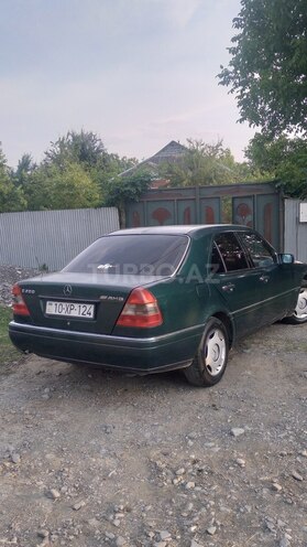 Mercedes C 180-3