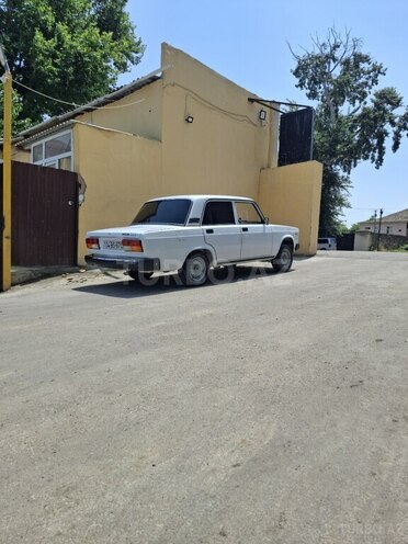 LADA (VAZ) 2107 2009, 43,555 km - 1.6 l - Qazax
