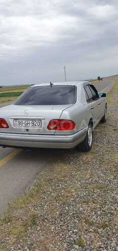 Mercedes E 200 1998, 311,000 km - 2.0 l - Goranboy