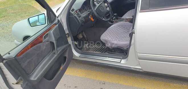 Mercedes E 200 1998, 311,000 km - 2.0 l - Goranboy