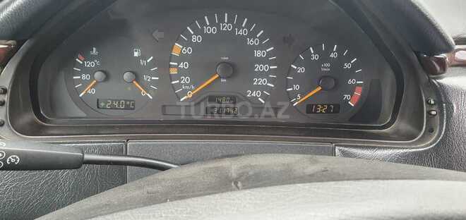 Mercedes E 200 1998, 311,000 km - 2.0 l - Goranboy