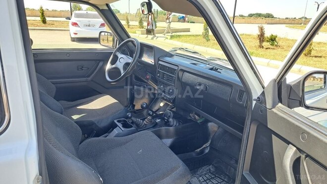 LADA (VAZ) Niva 2018, 107,000 km - 1.7 л - Neftçala