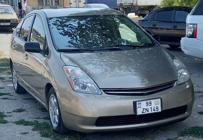 Toyota Prius-1