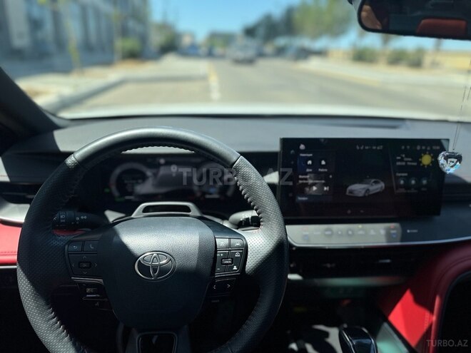Toyota Camry 2024, 10,000 km - 2.0 л - Bakı